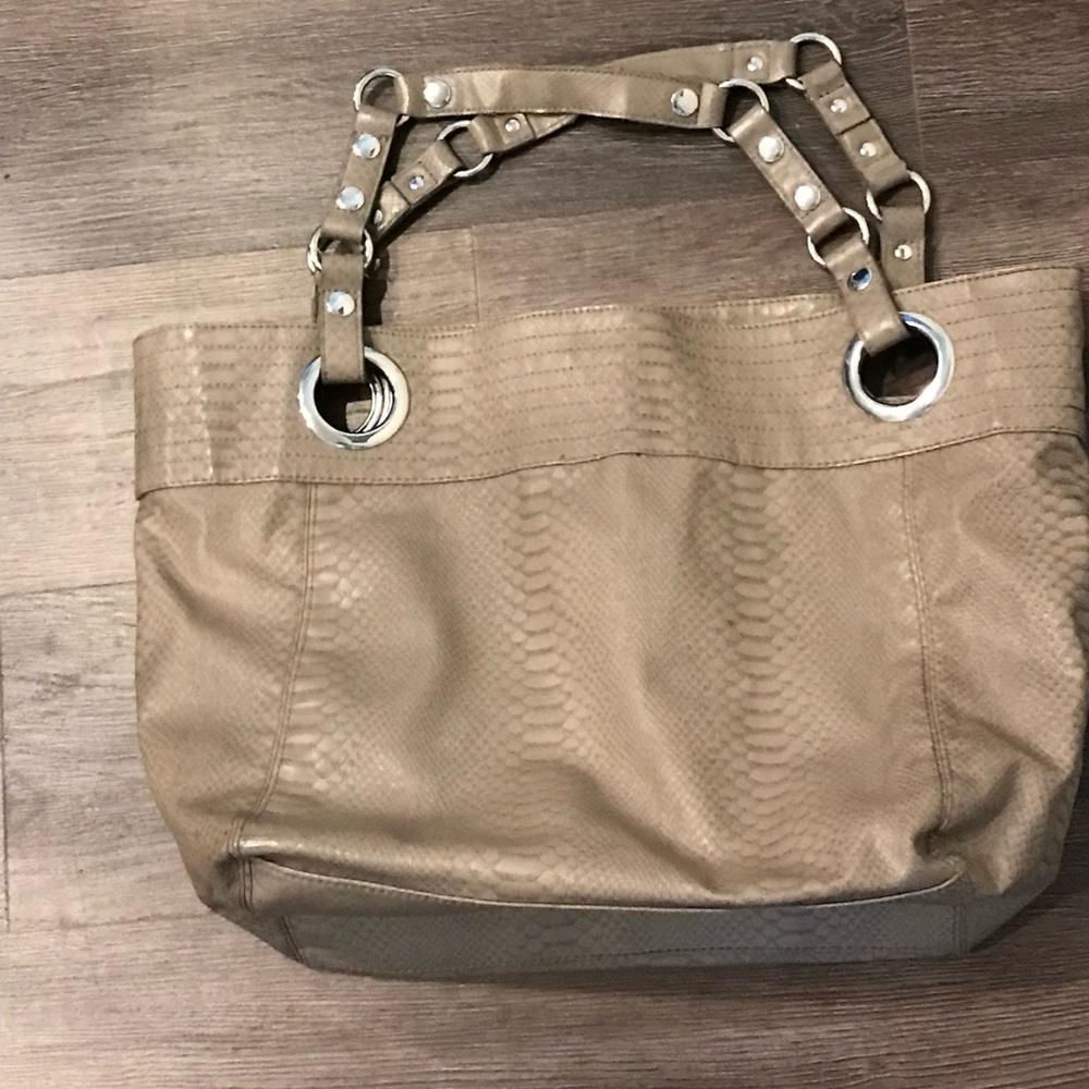 Steven Madden, Nice Size Purse